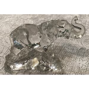 Crystal ELEPHANT Wonders of the Wild Made in Germany 5.5" Tall x 7” Wide